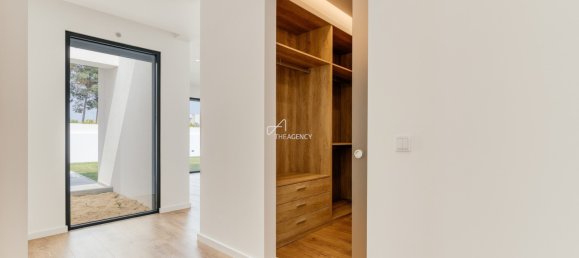 5 غرف نوم فيلا في Corroios, Portugal رقم 103534 18