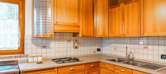 3 bedrooms House in Chies d'Alpago, Italy No. 273042 8