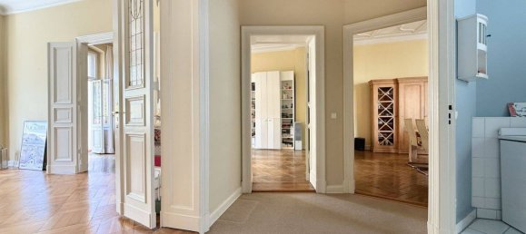 Квартира с 2 спальнями в Шарлоттенбург, Германия № 334819 16