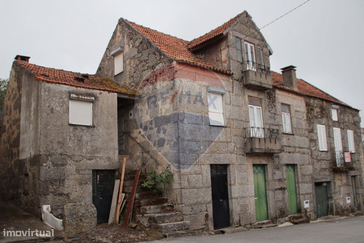 Casa de 5 dormitorios en Seia, Portugal No. 32522