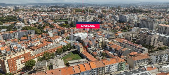 5 bedrooms House in Porto, Portugal No. 126961 36