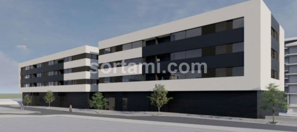 93m² Commercial property in Gondomar, Portugal No. 61920 2