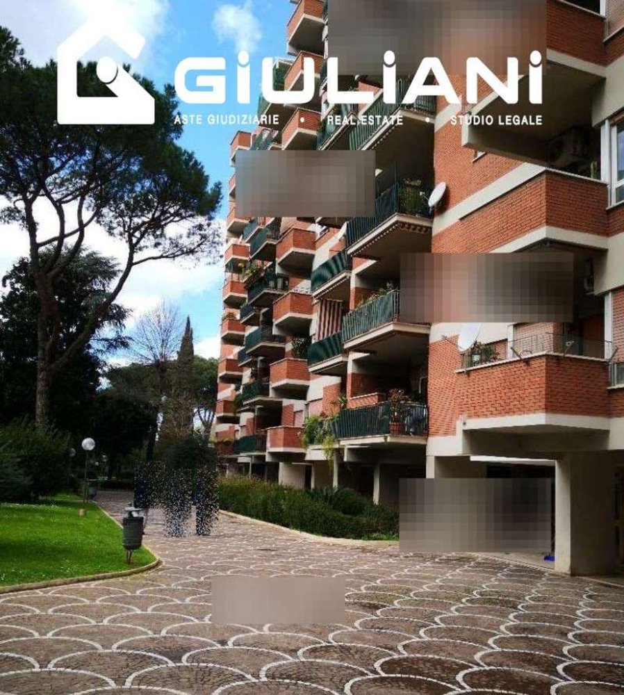 Apartamento de 4 habitaciónes en Rome, Italy No. 213846