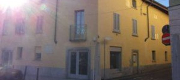 2 bedrooms Apartment in Samarate, Italy No. 315038 12