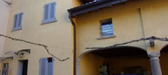 2 bedrooms Apartment in Samarate, Italy No. 315038 3