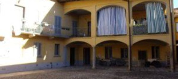 2 bedrooms Apartment in Samarate, Italy No. 315038 15