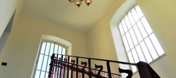 Здание 430м² в Боргоне Суза, Италия № 107107 3