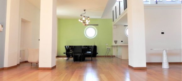 Здание 430м² в Боргоне Суза, Италия № 107107 24