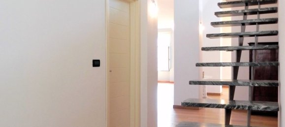 Здание 430м² в Боргоне Суза, Италия № 107107 45