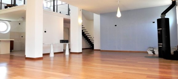 Здание 430м² в Боргоне Суза, Италия № 107107 22