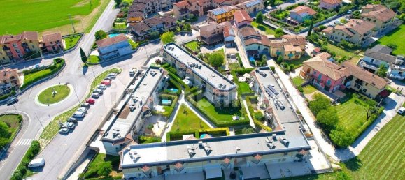 Apartamento de 2 dormitorios en Montichiari, Italy No. 306198 22