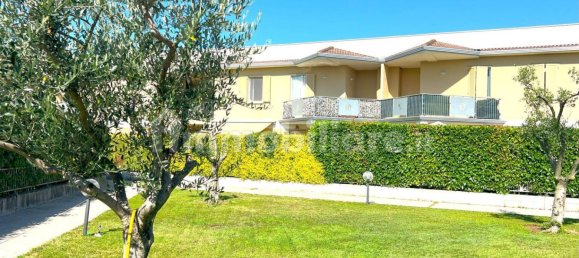 Apartamento de 2 dormitorios en Montichiari, Italy No. 306198 16