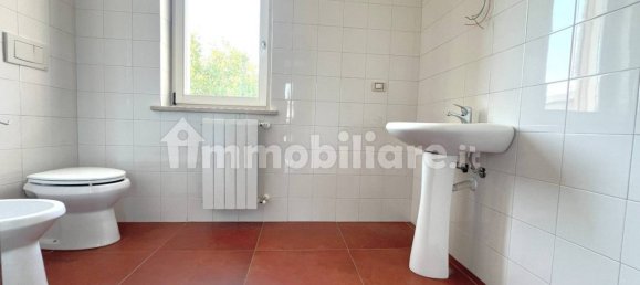 Apartamento de 2 dormitorios en Montichiari, Italy No. 306198 6