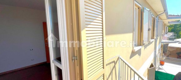 Apartamento de 2 dormitorios en Montichiari, Italy No. 306198 11