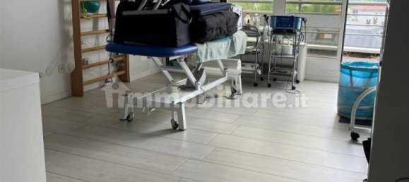 Escritório de 4 divisões em Modena, Italy N.º 198961 23