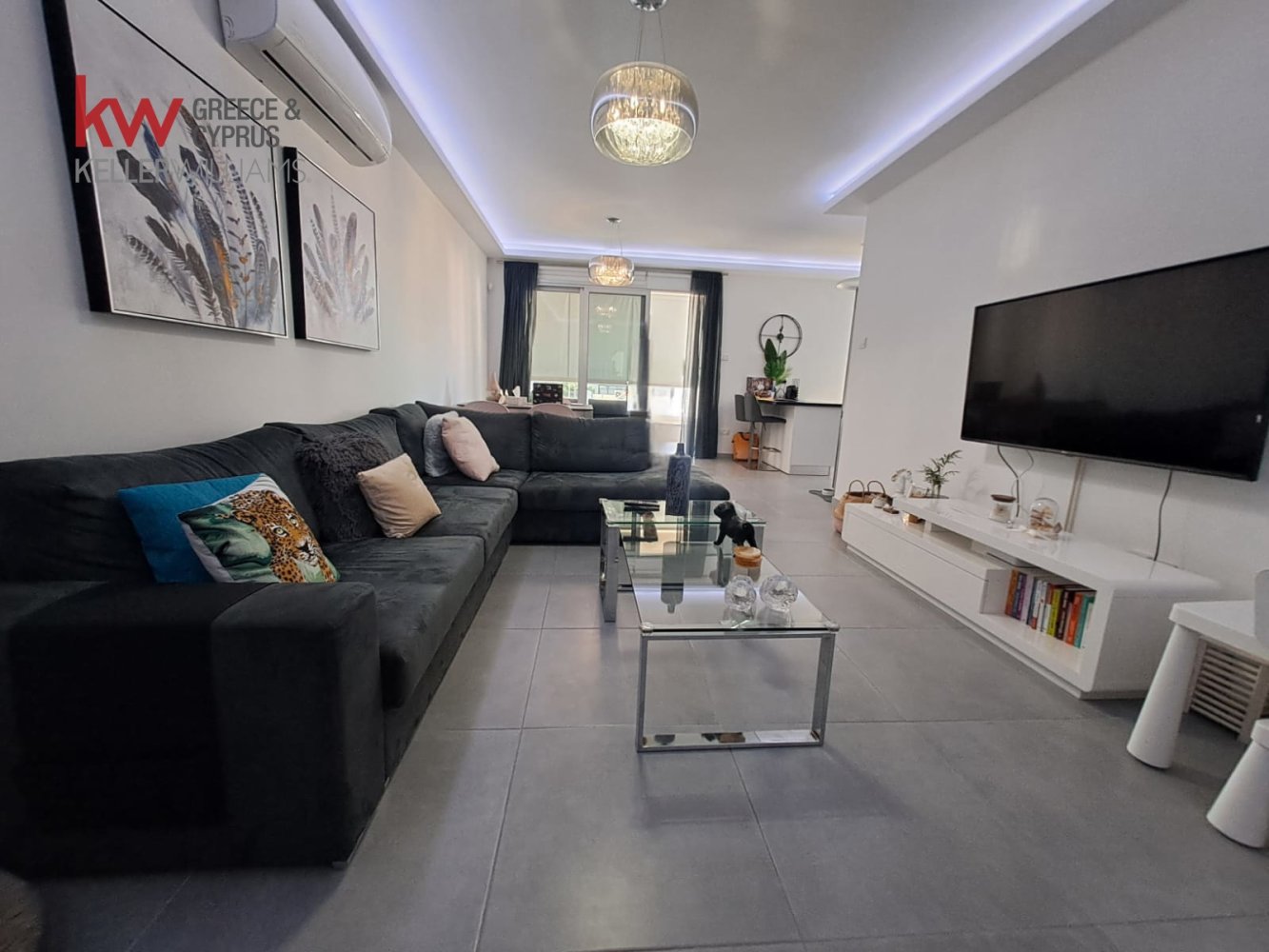 Квартира с 2 спальнями в Ларнака, Кипр № 26958