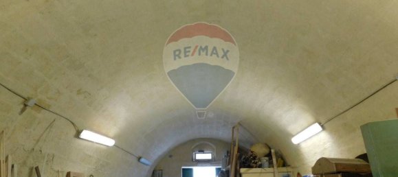 2 bedrooms House in Matera, Italy No. 17231 6