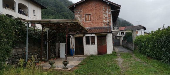 2 bedrooms Apartment in Cuveglio, Italy No. 363486 2