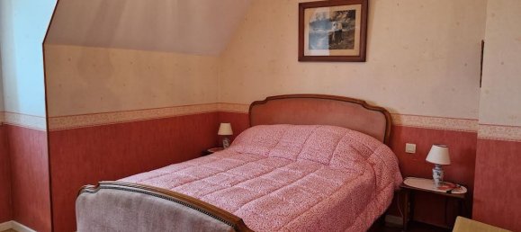 5 bedrooms House in Pontivy, France No. 200458 10