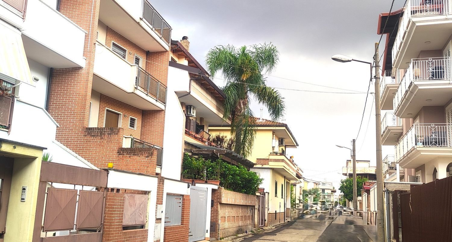 5 غرف نوم فيلا في Trentola Ducenta, Italy رقم 347306