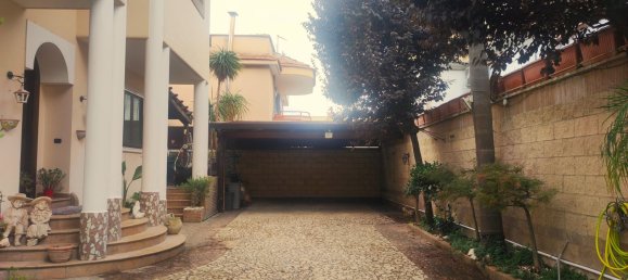 5 غرف نوم فيلا في Trentola Ducenta, Italy رقم 347306 3