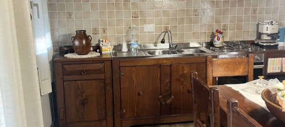 Apartamento T5 em Montale, Italy N.º 381803 12