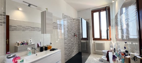 Apartamento de 4 habitaciónes en Fiuggi, Italy No. 228569 13