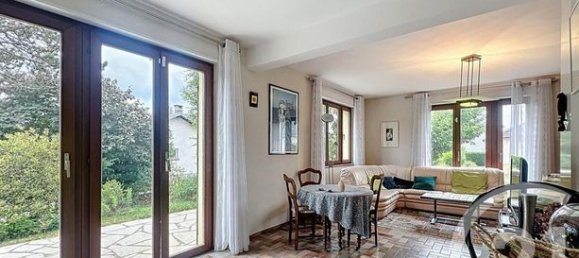 5 bedrooms House in Grand-Charmont, France No. 304077 5