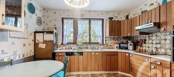 5 bedrooms House in Grand-Charmont, France No. 304077 6