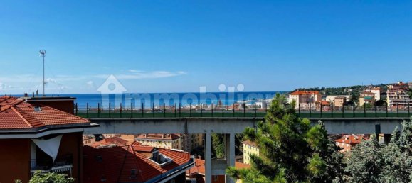 Apartamento T1 em Varazze, Italy N.º 300231 2