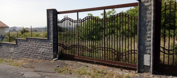 Terreno en Catania, Italy 1800 m² No. 157109 2