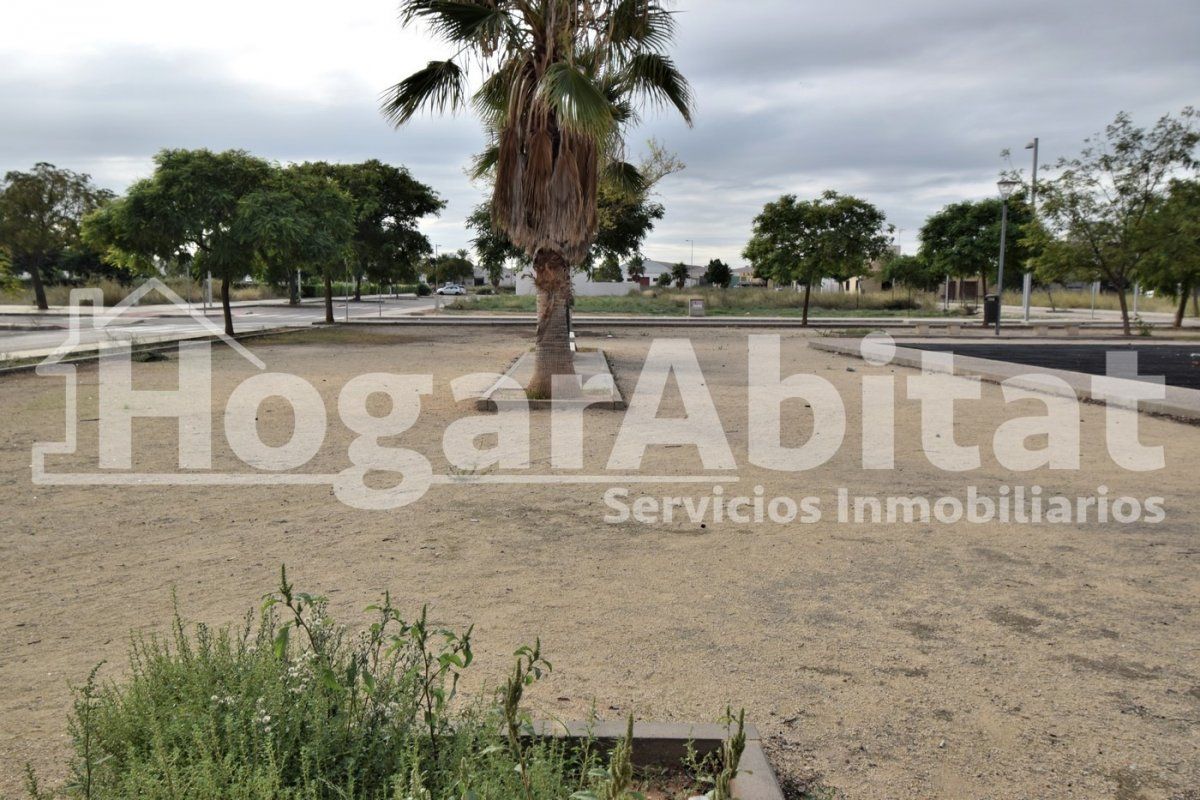 599m² Land in Valencia, Spain No. 113391