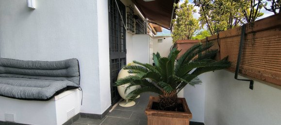 8 chambres Duplex à Massa, Italy No. 378334 4