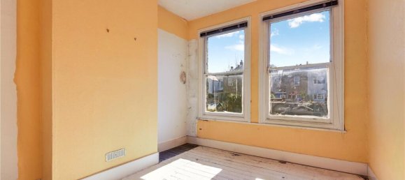 3 bedrooms Commercial property in Beckenham, United Kingdom No. 3480 7