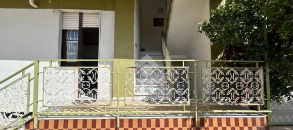 206m² Building in Naples, Italy No. 8843 18