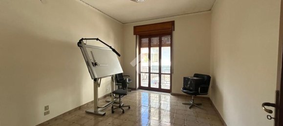 206m² Building in Naples, Italy No. 8843 7