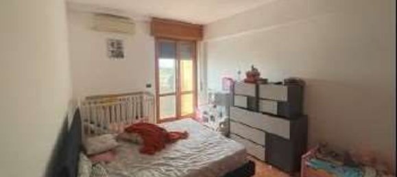 2 chambres Appartement à Baranzate, Italy No. 370063 11