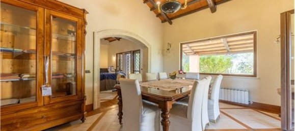 3 chambres Villa à Tivoli, Italy No. 279169 7