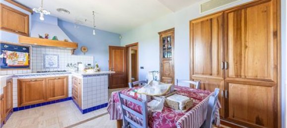 3 chambres Villa à Tivoli, Italy No. 279169 10