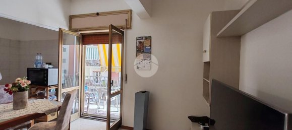 2 bedrooms Apartment in Naples, Italy No. 336353 5