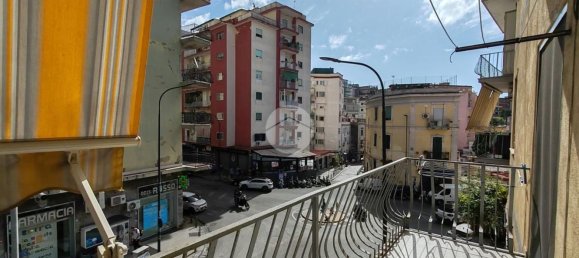 2 bedrooms Apartment in Naples, Italy No. 336353 10