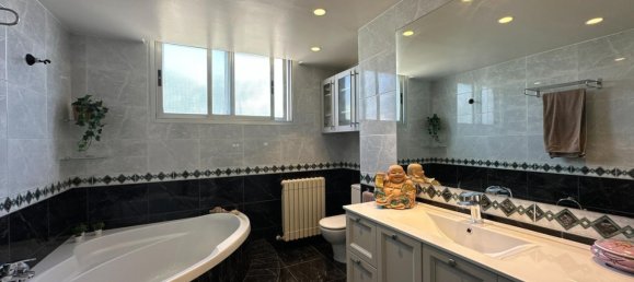 3 bedrooms House in Zaragoza, Spain No. 154851 42