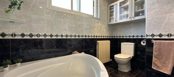 3 bedrooms House in Zaragoza, Spain No. 154851 44