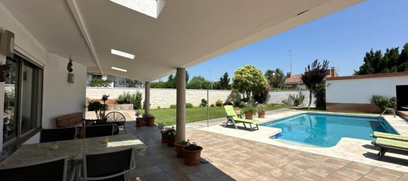 3 bedrooms House in Zaragoza, Spain No. 154851 2