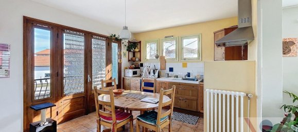 4 bedrooms House in Marlieux, France No. 208749 48