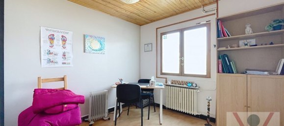 4 bedrooms House in Marlieux, France No. 208749 45