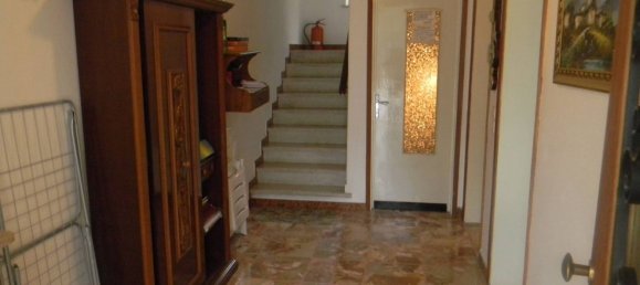 3 rooms House in Pordenone, Italy No. 118560 5