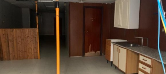 63m² Commercial property in Andalusia, Spain No. 186287 11