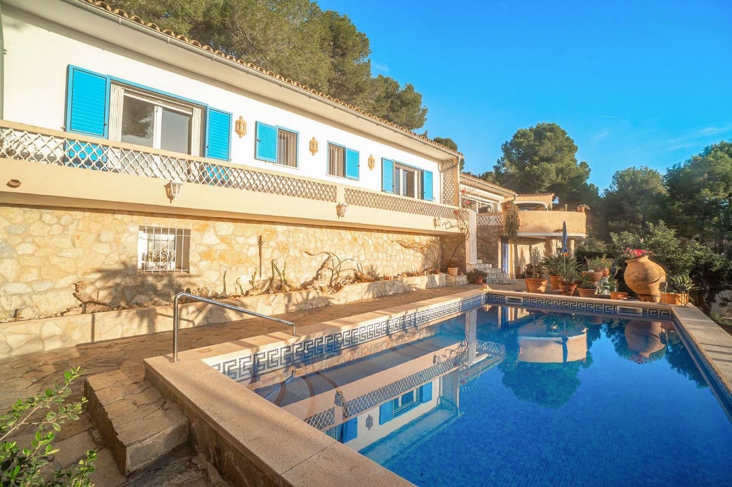 3 bedrooms House in Peguera, Spain No. 153400