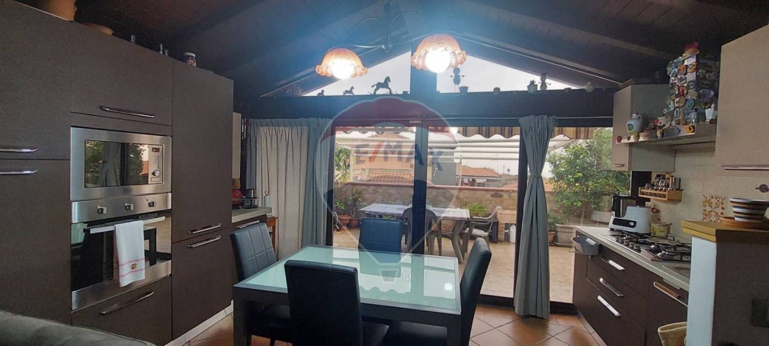 2 غرف نوم شقة في Aci Catena, Italy رقم 165146